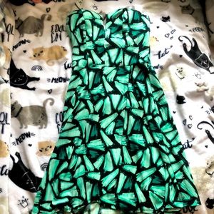 Green and black occasional short dress